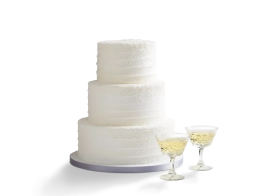 Snowfall Wedding Cake