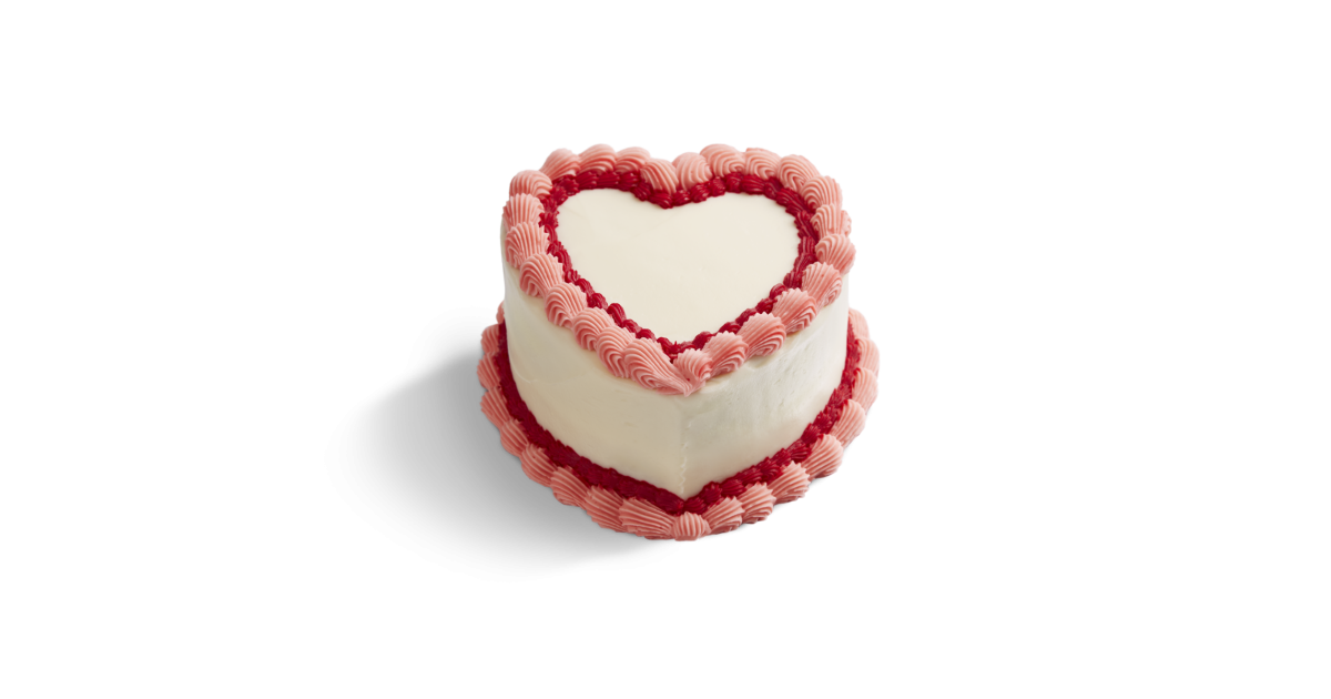 Vintage Blush Heart Cake.