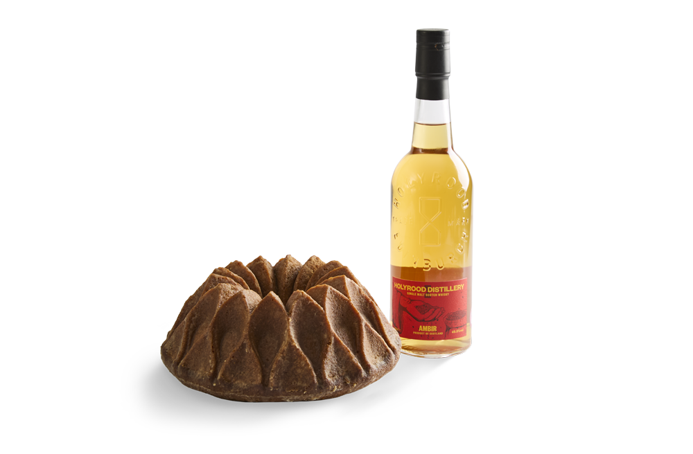 Image of Father's Day Whisky Bundt & Holyrood Whisky Hamper 